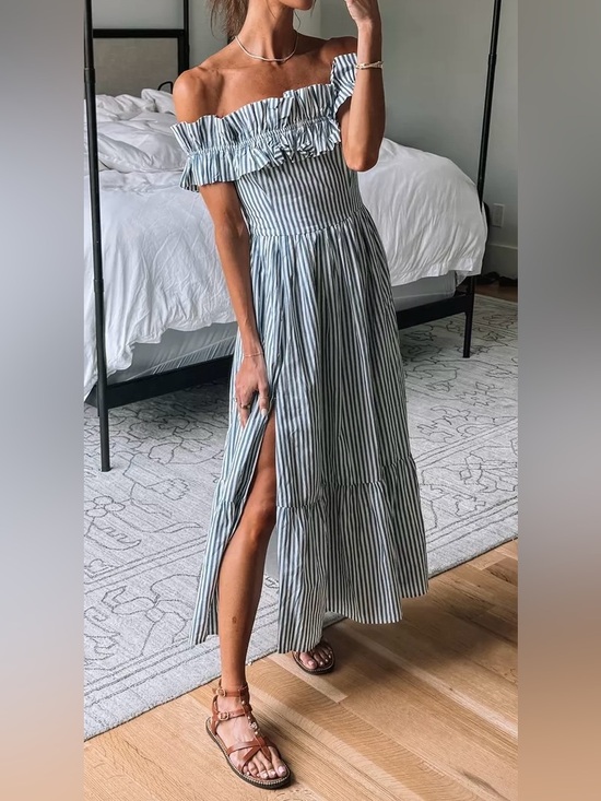 Abercrombie & Fitch Dresses & Skirts - Abercrombie Off-the-Shoulder Striped Midi Dress – Size M